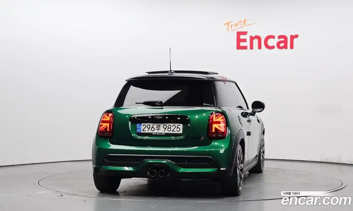 Mini Cooper 2022 2.0 гидро в Москве № 166969, фото 4
