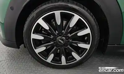 Mini Cooper 2022 2.0 гидро в Москве № 166969, миниатюра 5