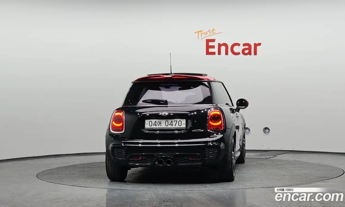 Mini Cooper 2016 2.0 гидро в Москве № 167185, фото 4