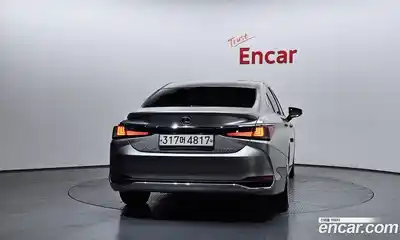 Lexus ES 2021 2.5 гидро в Москве № 168217, миниатюра 4