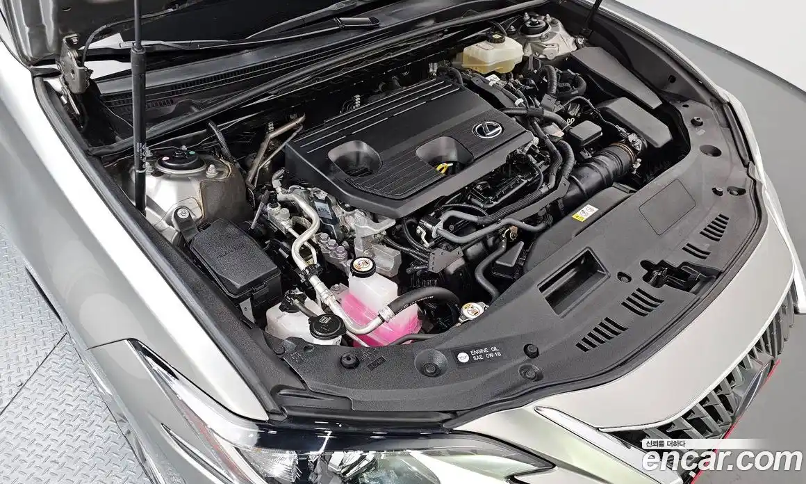 Lexus ES 2021 2.5 гидро в Москве № 168217, фото 6