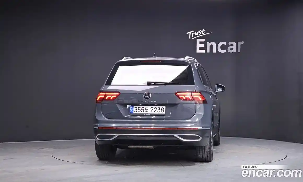 Volkswagen Tiguan 2021 2.0 гидро в Москве № 168886, фото 4