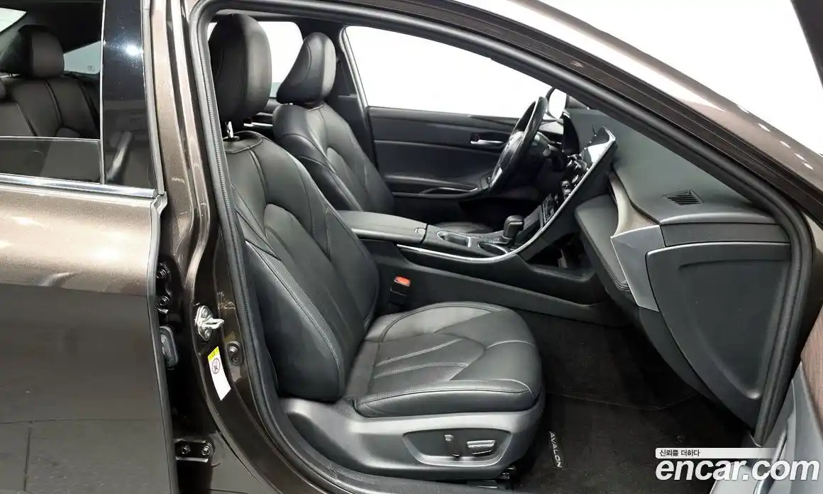 Toyota Avalon 2019 2.5 гидро в Москве № 170311, фото 11