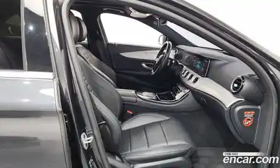 Mercedes-Benz E-Class 2021 2.0 гидро, миниатюра 11