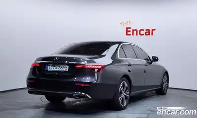 Mercedes-Benz E-Class 2021 2.0 гидро, миниатюра 2