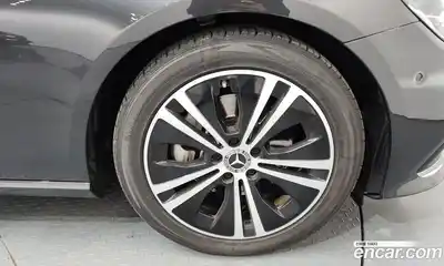 Mercedes-Benz E-Class 2021 2.0 гидро, миниатюра 5