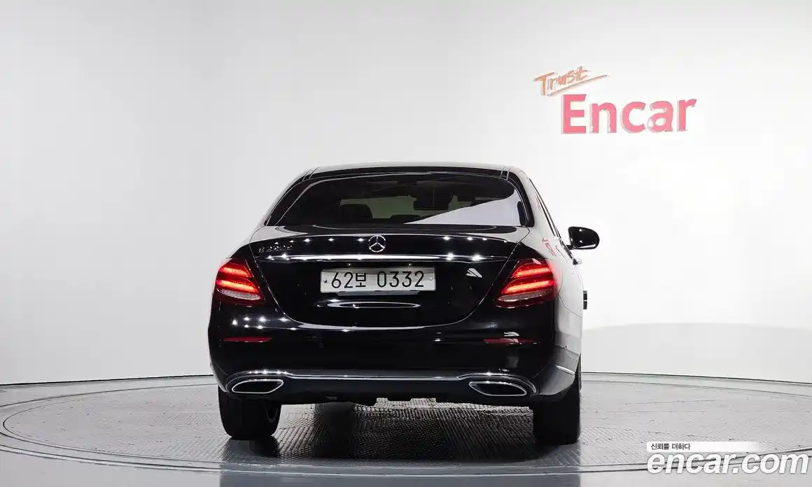 Mercedes-Benz E-Class 2016 1.9 гидро в Москве № 195549, фото 4