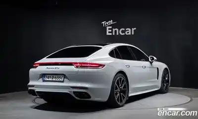 Porsche Panamera 2019 4.0 гидро в Москве № 197338, миниатюра 2