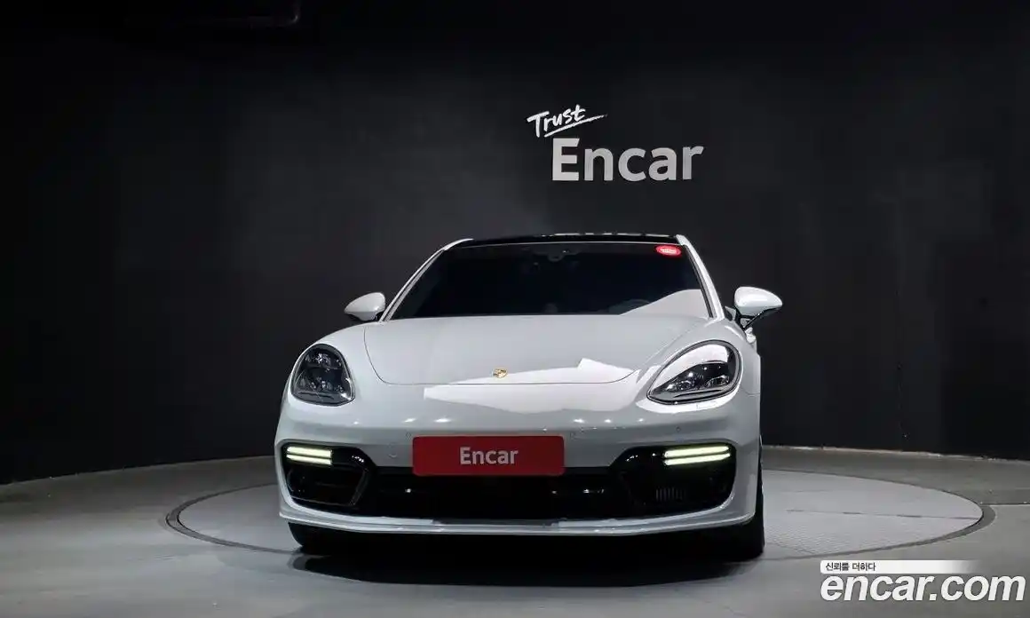 Porsche Panamera 2019 4.0 гидро в Москве № 197338, фото 3