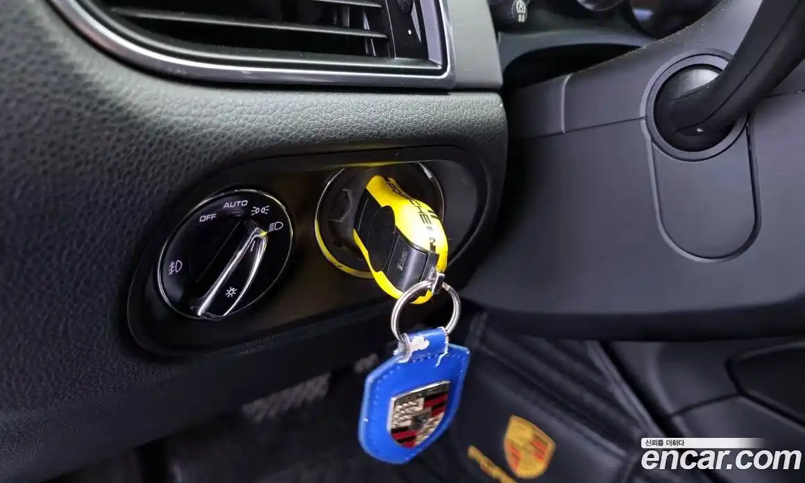 Porsche Macan 2014 3.6 гидро в Москве № 197591, фото 16