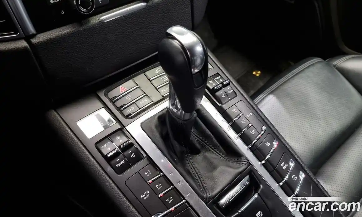 Porsche Macan 2014 3.6 гидро в Москве № 197591, фото 9