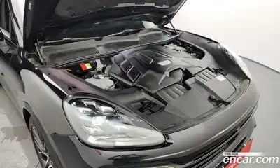 Porsche Cayenne 2019 3.0 гидро в Москве № 197612, миниатюра 6