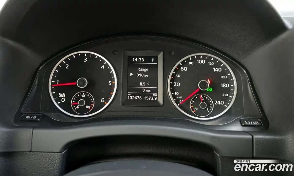 Volkswagen Tiguan 2015 2.0 гидро в Москве № 199116, фото 8