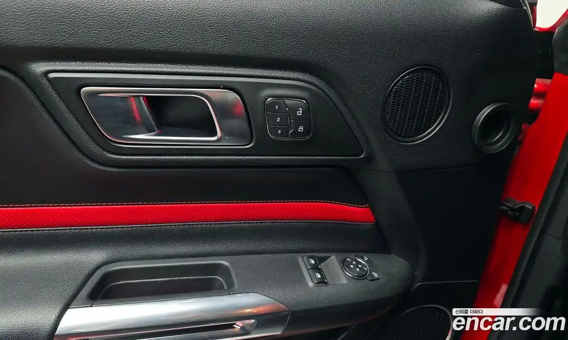 Ford Mustang 2019 2.3 гидро в Москве № 199815, фото 16