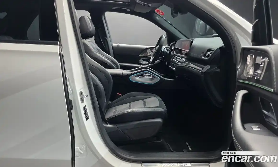 Mercedes-Benz GLE-Class 2023 3.0 гидро в Москве № 206157, фото 10