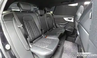 Audi Q8 2020 3.0 гидро в Москве № 212439, миниатюра 12