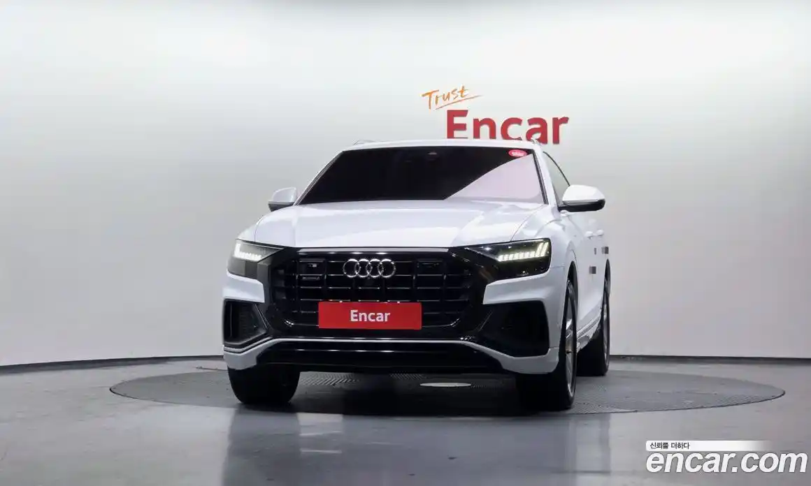 Audi Q8 2021 3.0 гидро в Москве № 212499, фото 3