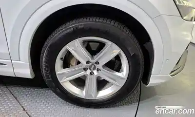 Audi Q8 2021 3.0 гидро в Москве № 212499, миниатюра 5