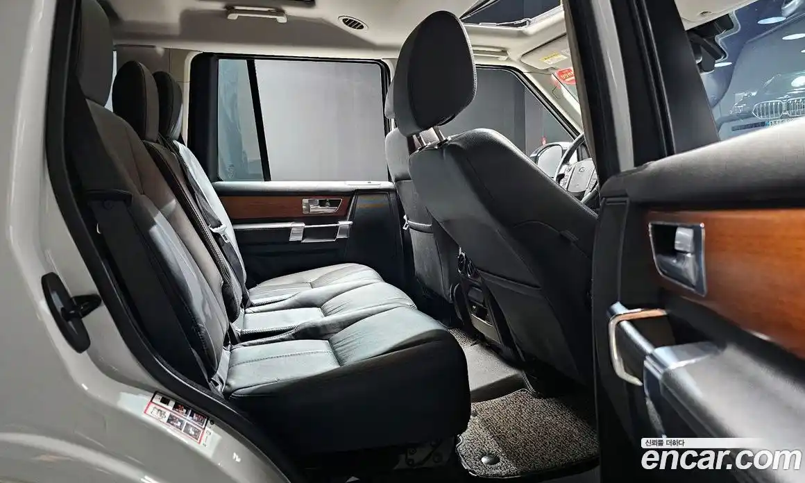 Land Rover Discovery 2014 3.0 гидро в Москве № 213860, фото 14
