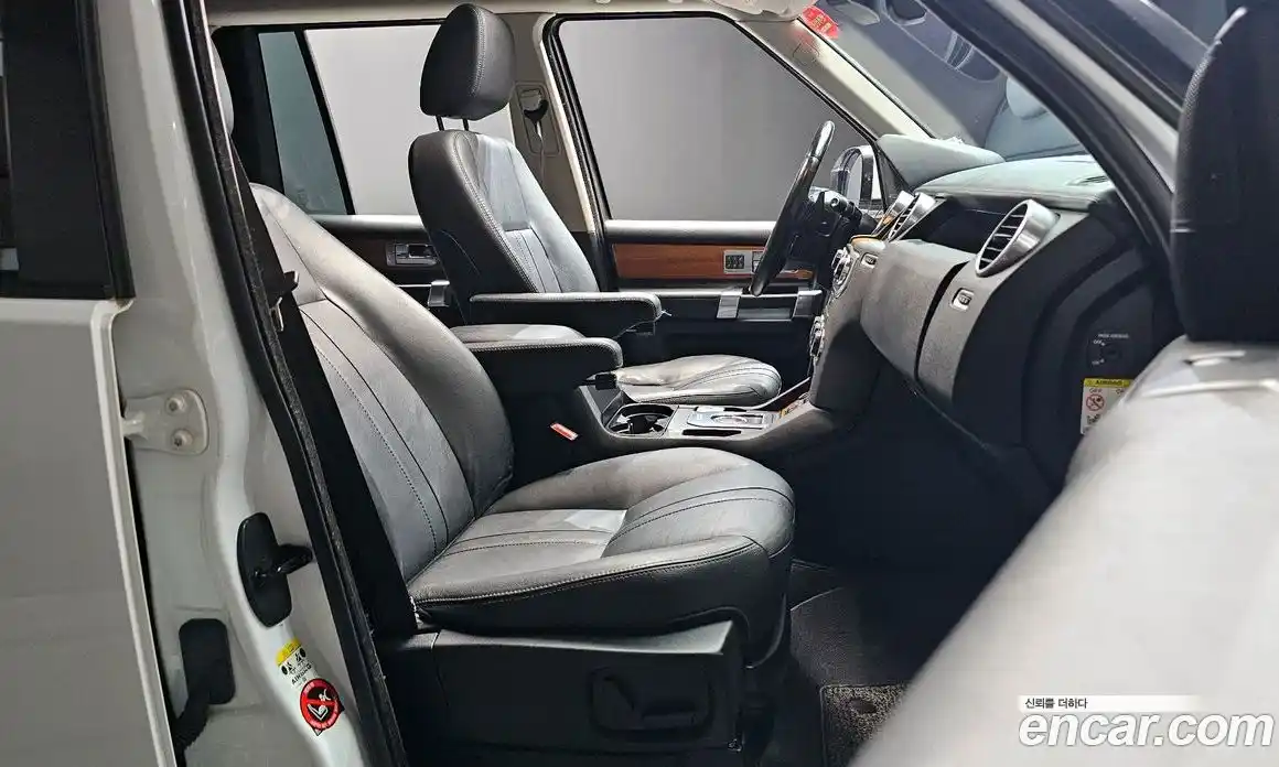 Land Rover Discovery 2014 3.0 гидро в Москве № 213860, фото 10