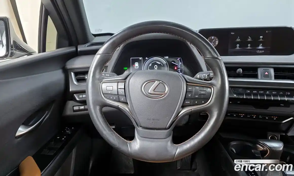 Lexus UX 2020 2.0 гидро в Москве № 214688, фото 13