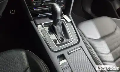 Volkswagen Arteon 2022 2.0 гидро в Москве № 214941, миниатюра 9