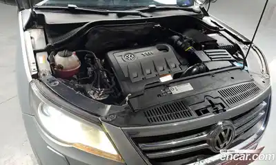 Volkswagen Tiguan 2011 2.0 гидро в Москве № 215310, миниатюра 6