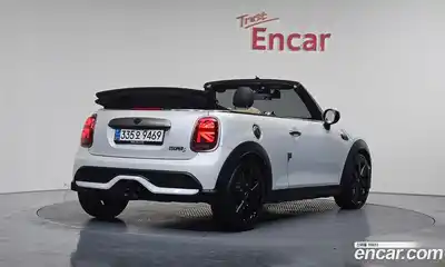 Mini Cooper Convertible 2023 2.0 гидро в Москве № 215793, миниатюра 2