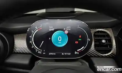 Mini Cooper Convertible 2023 2.0 гидро в Москве № 215793, миниатюра 8