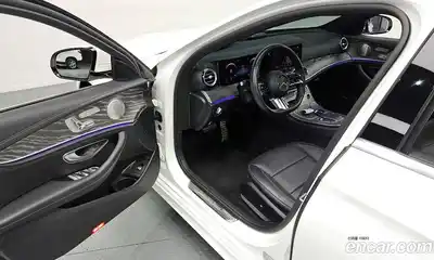 Mercedes-Benz E-Class 2022 2.0 гидро в Москве № 224468, миниатюра 11