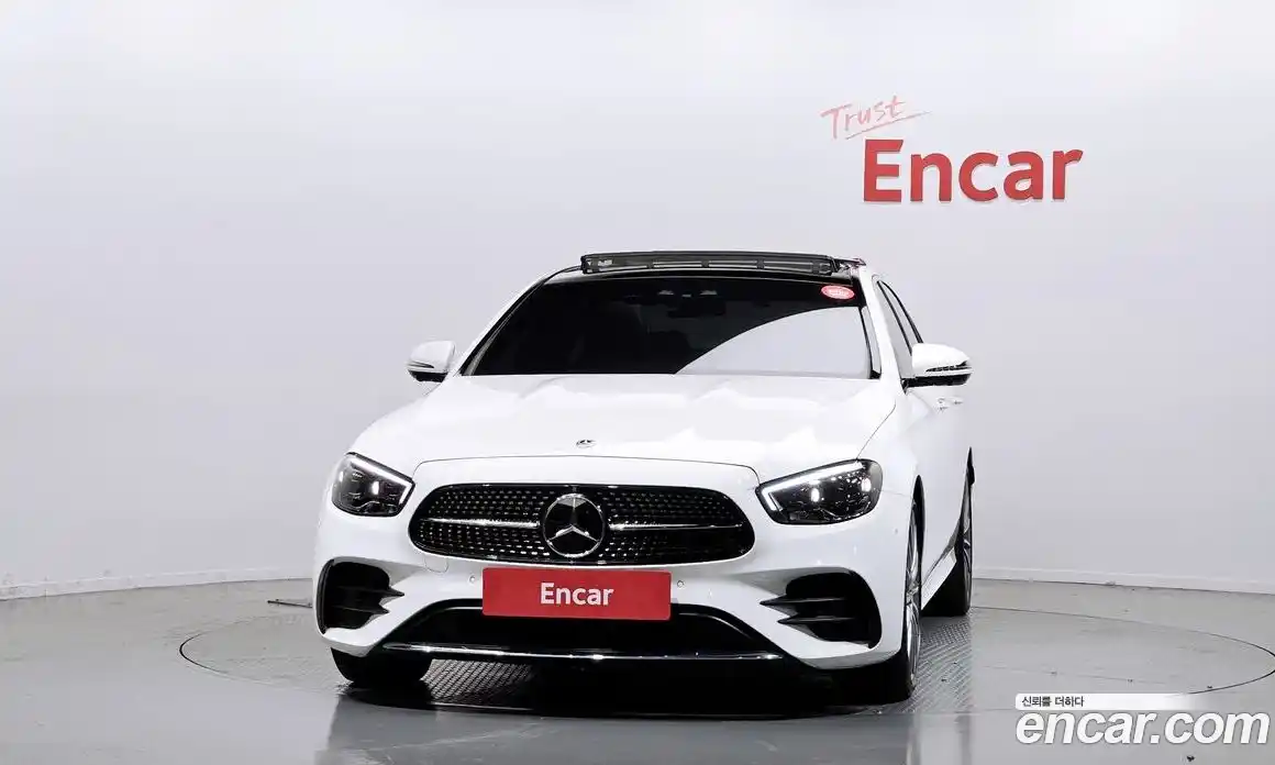 Mercedes-Benz E-Class 2022 2.0 гидро в Москве № 224468, фото 3