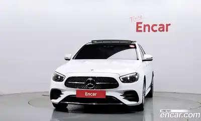 Mercedes-Benz E-Class 2022 2.0 гидро в Москве № 224468, миниатюра 3