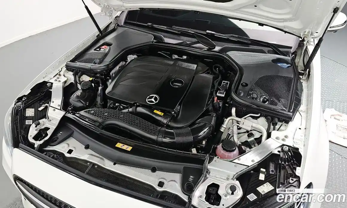 Mercedes-Benz E-Class 2022 2.0 гидро в Москве № 224468, фото 6
