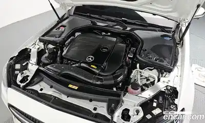 Mercedes-Benz E-Class 2022 2.0 гидро в Москве № 224468, миниатюра 6