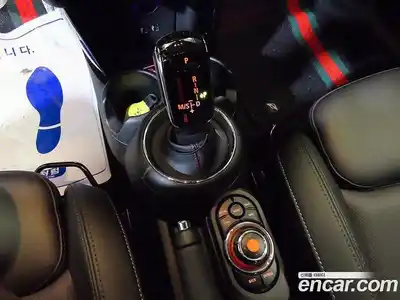Mini Cooper 2019 2.0 гидро в Москве № 228116, миниатюра 12