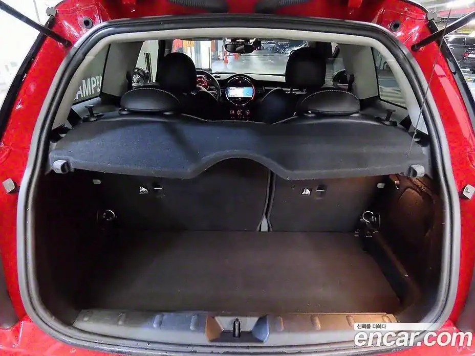 Mini Cooper 2019 2.0 гидро в Москве № 228116, фото 17