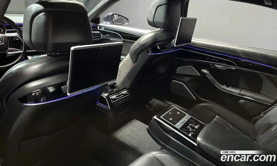Audi A8 2020 3.0 гидро в Москве № 229951, фото 18