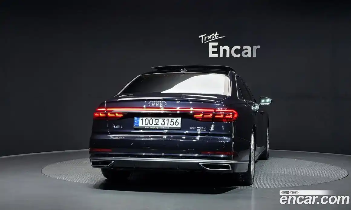 Audi A8 2020 3.0 гидро в Москве № 229951, фото 4