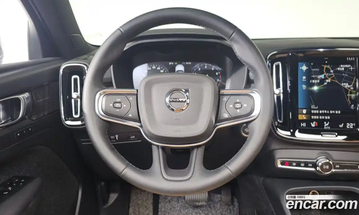Volvo XC40 2022 2.0 гидро в Москве № 230371, фото 13