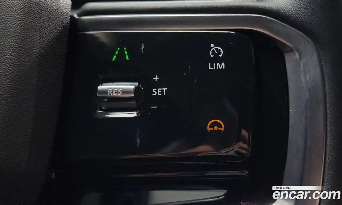 Land Rover Discovery Sport 2021 2.0 гидро в Москве № 231232, фото 17