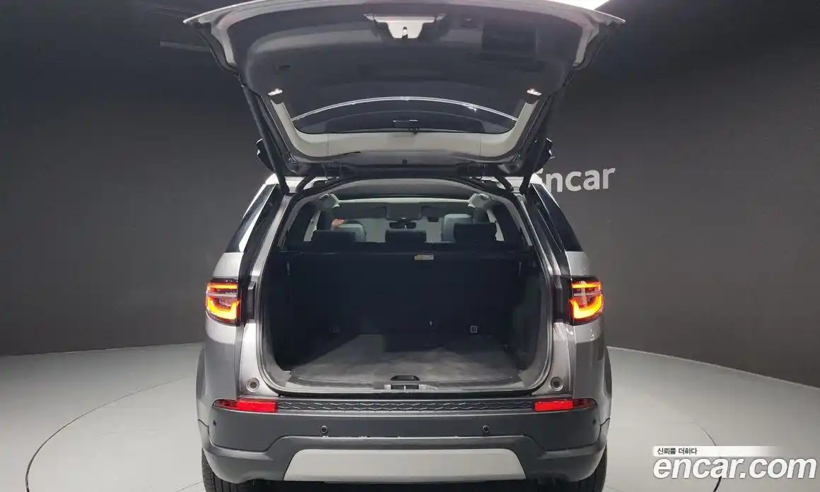 Land Rover Discovery Sport 2021 2.0 гидро в Москве № 231232, фото 20