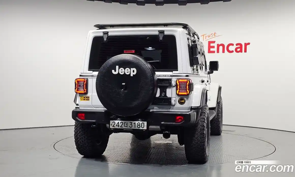 Jeep Wrangler 2021 2.0 гидро в Москве № 232392, фото 4