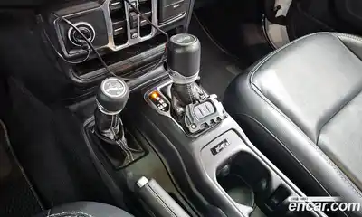 Jeep Wrangler 2021 2.0 гидро в Москве № 232392, миниатюра 9