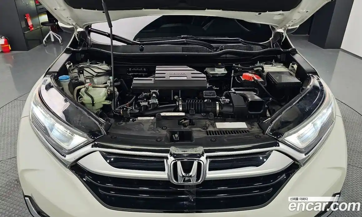 Honda CR-V 2017 1.5 гидро в Москве № 232847, фото 6