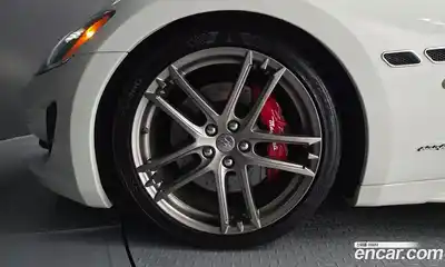 Maserati GranTurismo 2016 4.7 гидро в Москве № 234855, миниатюра 5