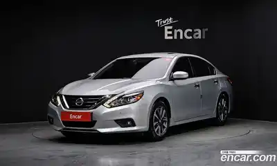 Nissan Altima, 2016