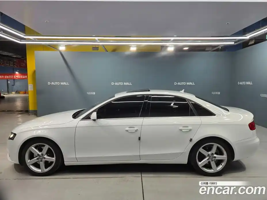Audi A4 2011 2.0 гидро в Москве № 248695, фото 4