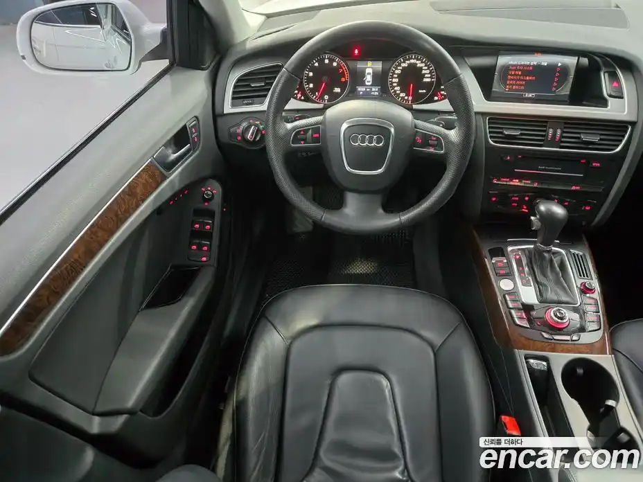 Audi A4 2011 2.0 гидро в Москве № 248695, фото 8