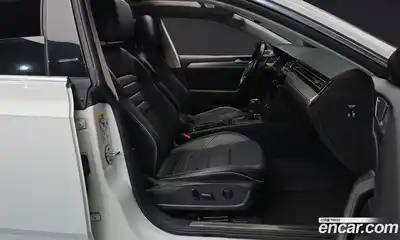 Volkswagen Arteon 2019 2.0 гидро в Москве № 254725, миниатюра 11