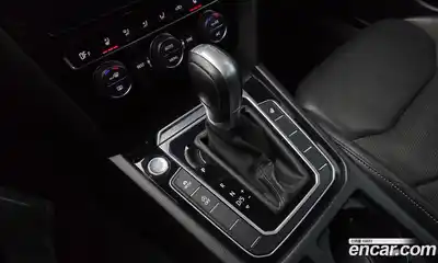 Volkswagen Arteon 2019 2.0 гидро в Москве № 254725, миниатюра 9